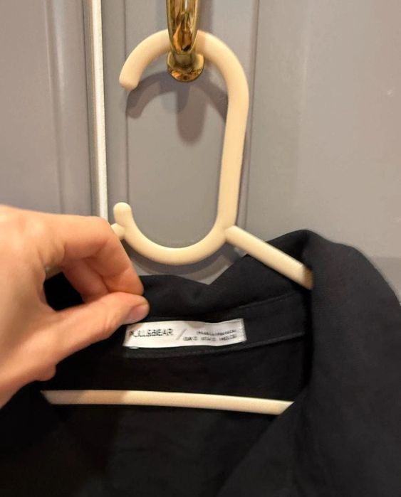 Sukienka Pull&Bear czarna klasyczna