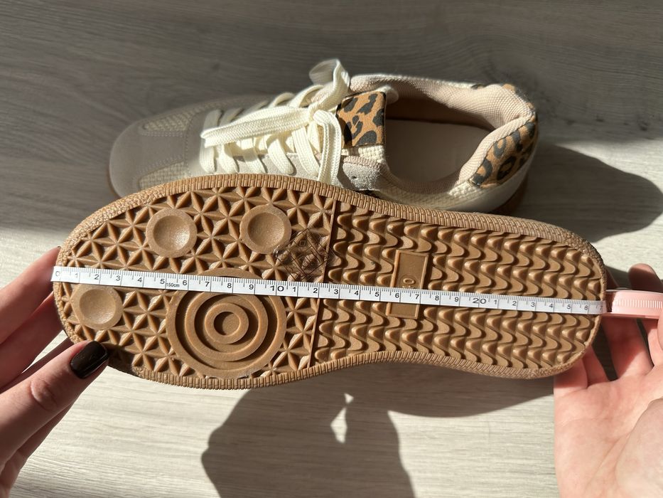 Кросівки (леопардові) 40р (26 см устілка)