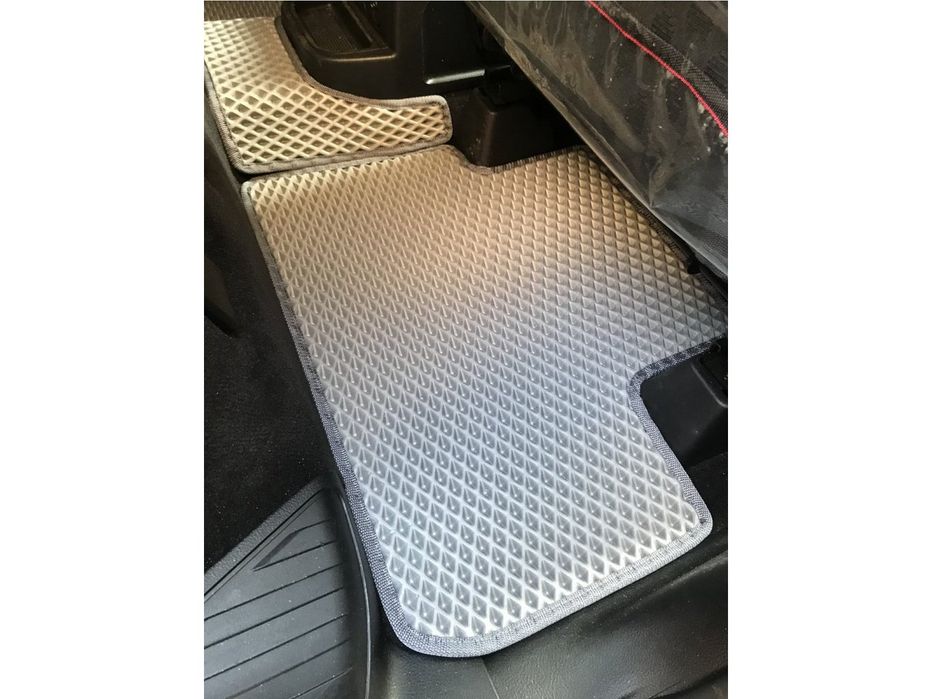 Land Rover Freelander 2 Коврики EVA (серые)