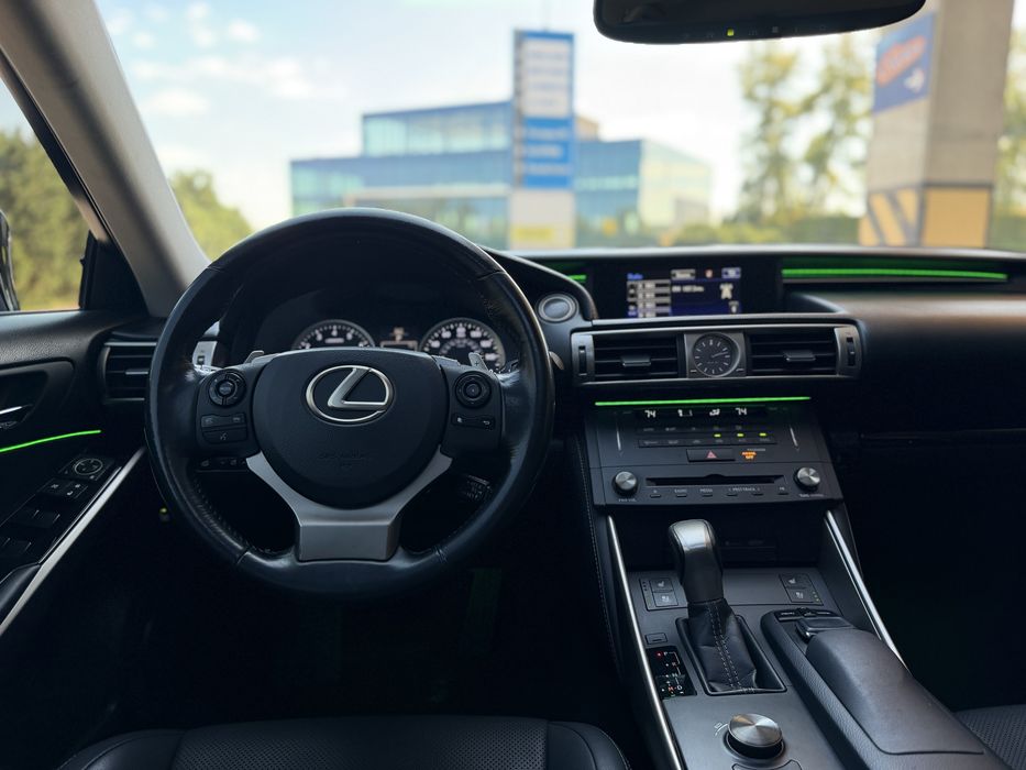 Lexus IS250 AWD