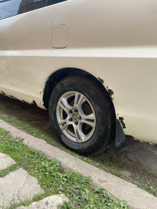 Продам авто hyundai h-1