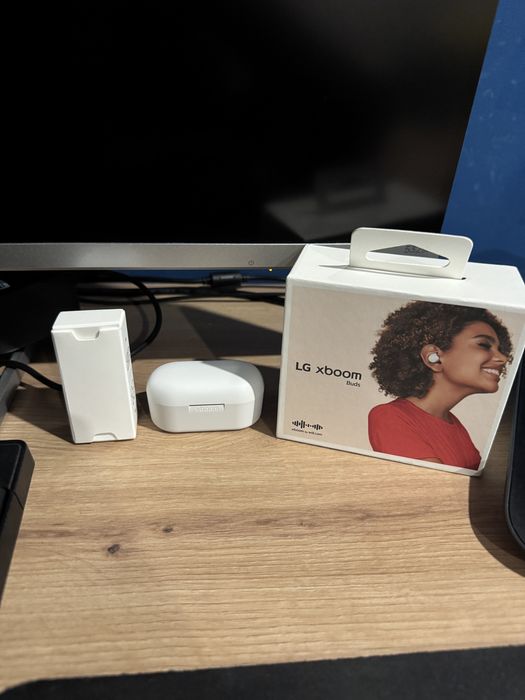 Auriculares LG XBoom Buds TWS - Como Novos!