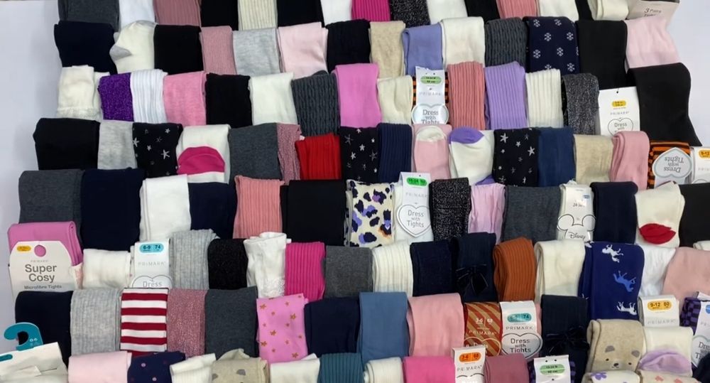 Дитячий одяг,колготи,білизна лотами