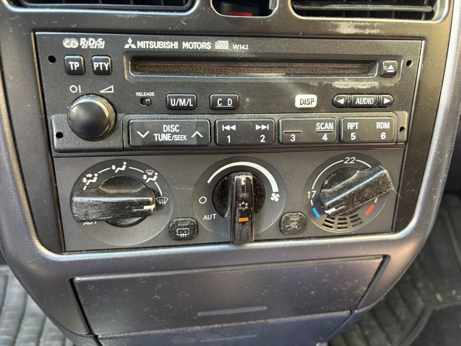 Mitsubishi Carisma 1.9 DID 115cv