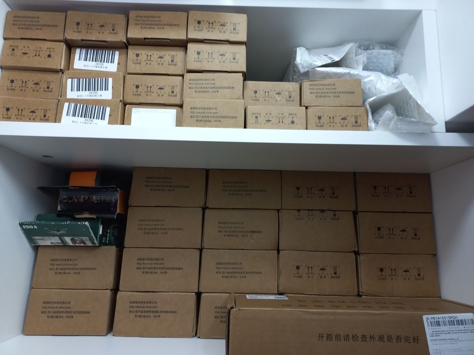 JiKong Bms BD6A20S20P Smart Bluetooth 200А 8S-20s.В наявності.
 В НАЯВ