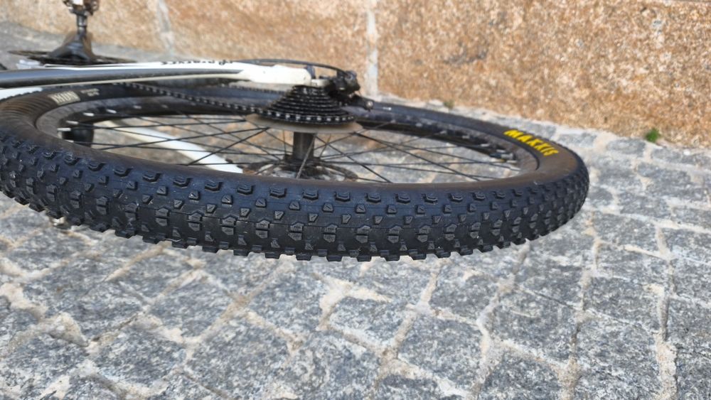 Bicicleta de Montanha SCOTT Aspect – bom Estado!