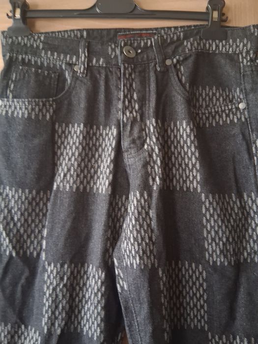 Spodnie męskie używane