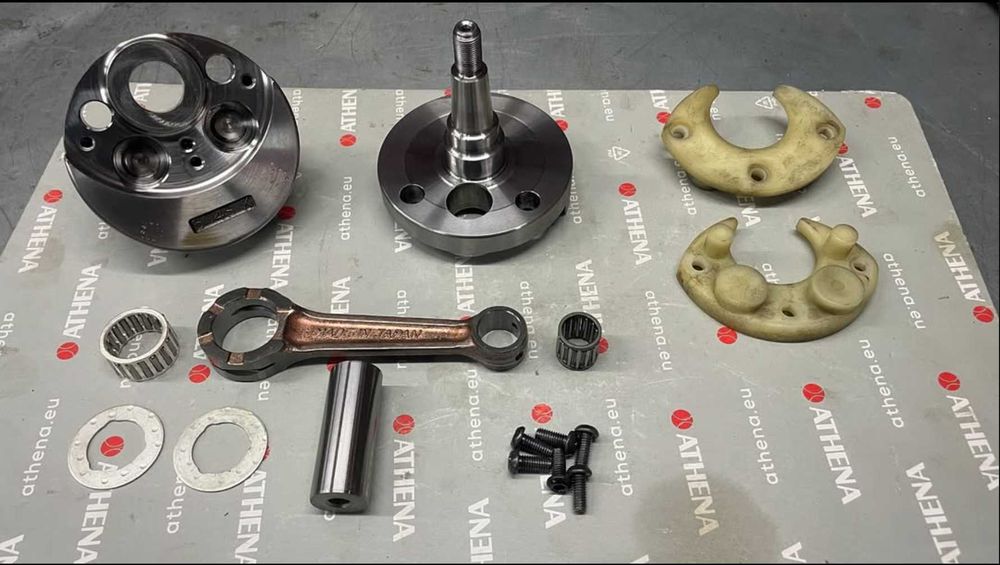 Regeneracja wału,przebicie korbowodu,szlif cylindra,honowanie,tuleja