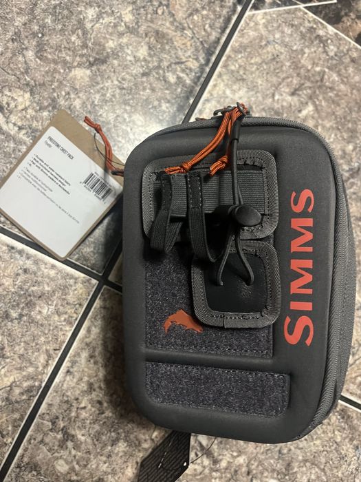 Сумка Simms Freestone Hip Pack Pewter