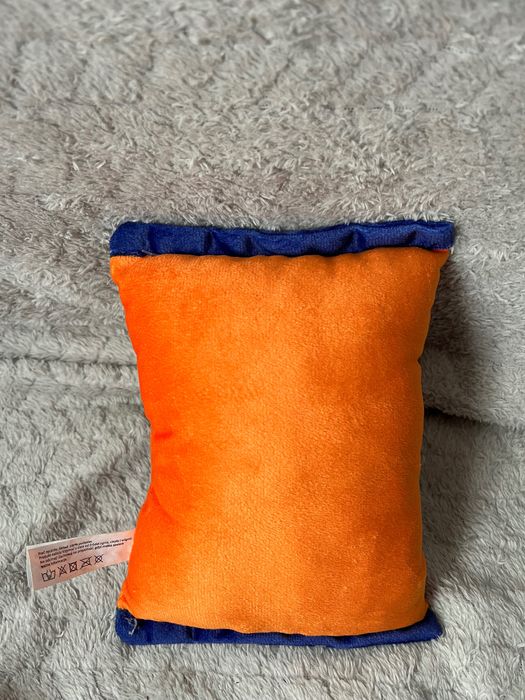 Parówki Pamelki gang produkciaków Biedronka, maskotka