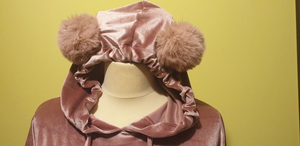 Bluza 42 nowa z metką