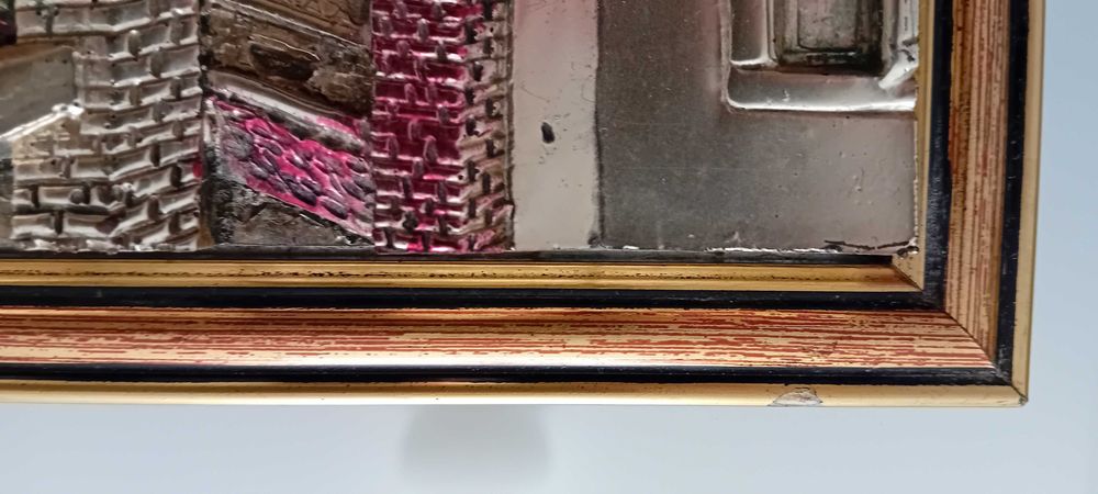 Quadro vintage com espelho e  baixo relevo made in Italy!