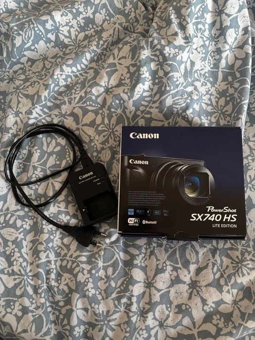 Canon PowerShot SX740 HS Lite Edition