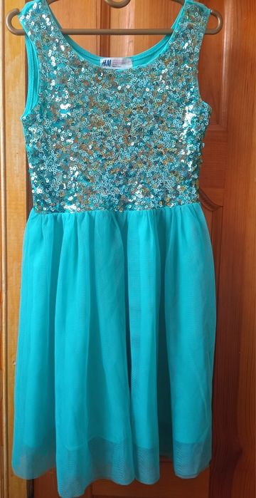 Плаття з паєтками