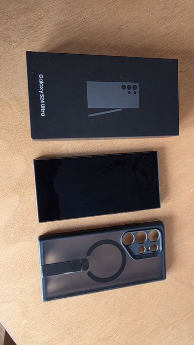 Samsung S24 Ultra - 512GB / Preto