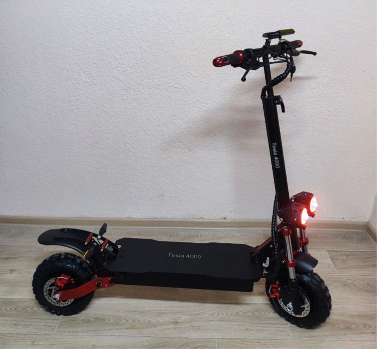Електросамокат Tesla 4000 повний привід 3000кВт. 25Аh акум