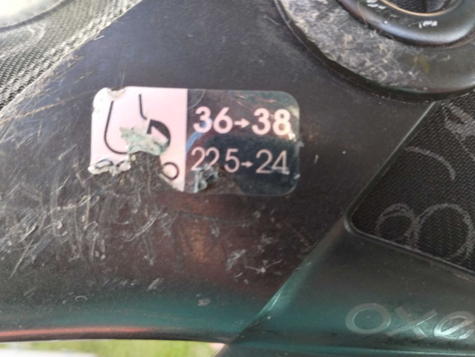 Sprzedam uzywane rolki + ochraniacze