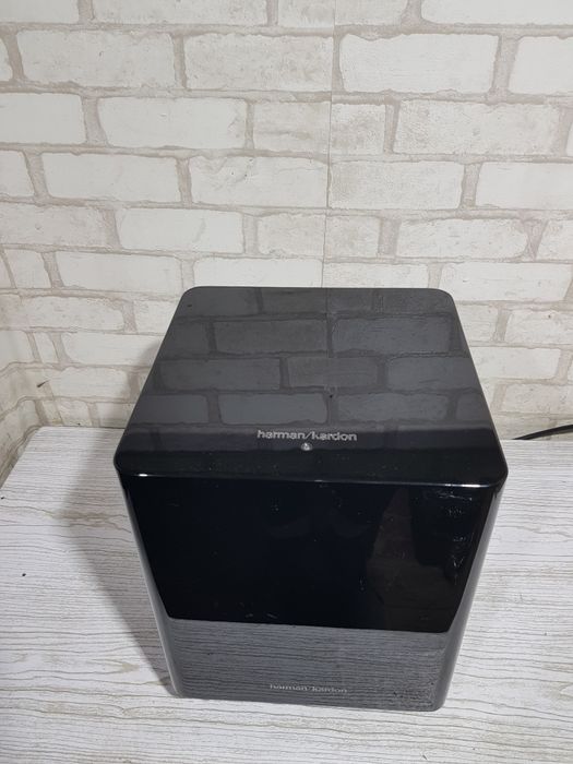 Активний сабвуфер HARMAN KARDON HKTS 200 SUB, +5,б/у з Німеччини