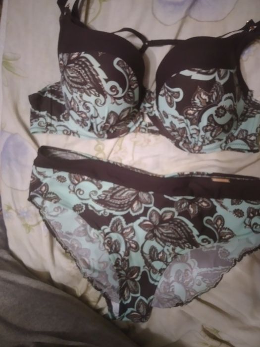 Летние купальники.