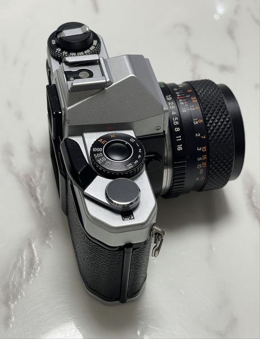 YASHICA FX-D QUARTZ aparat analogowy stan bardzo dobry