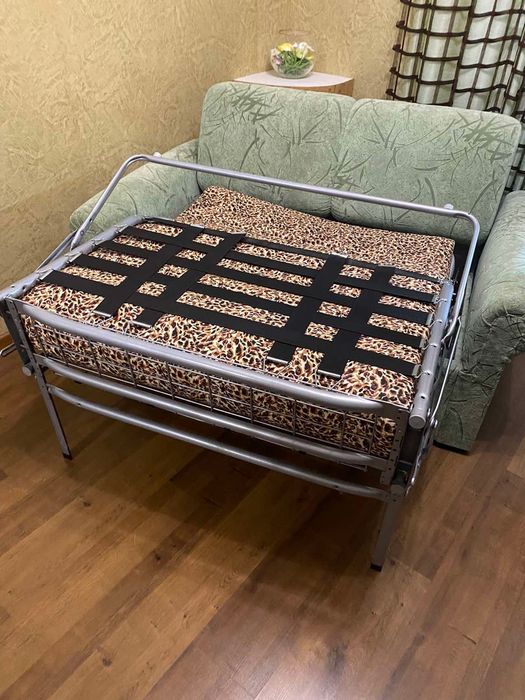 Розкладний диван 1-но спальний з матрасом