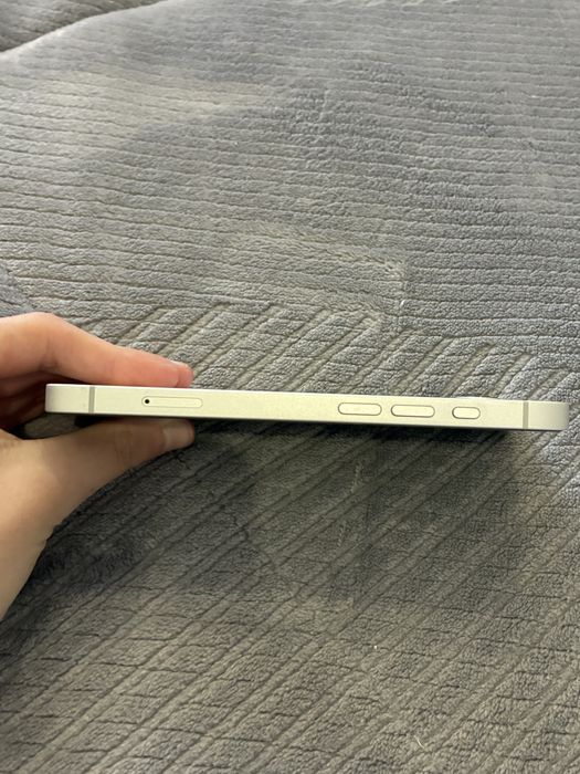iPhone 16e, 256GB