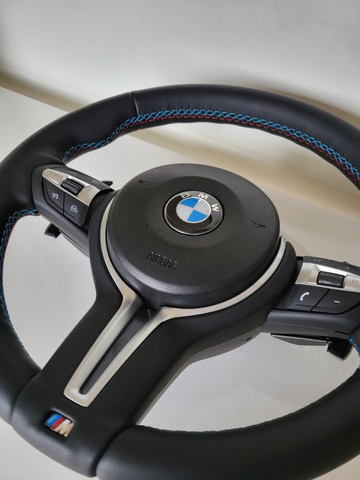 Volante Bmw novo