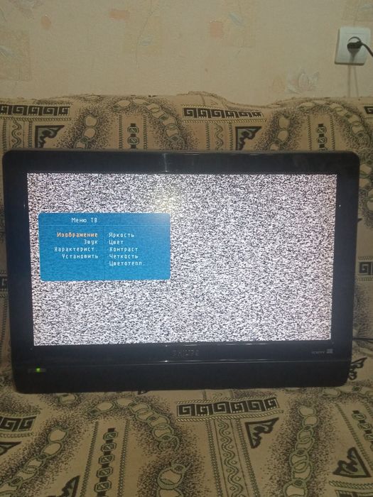 Телевизор PHILLIPS 23 PFL 5322/58 б/в