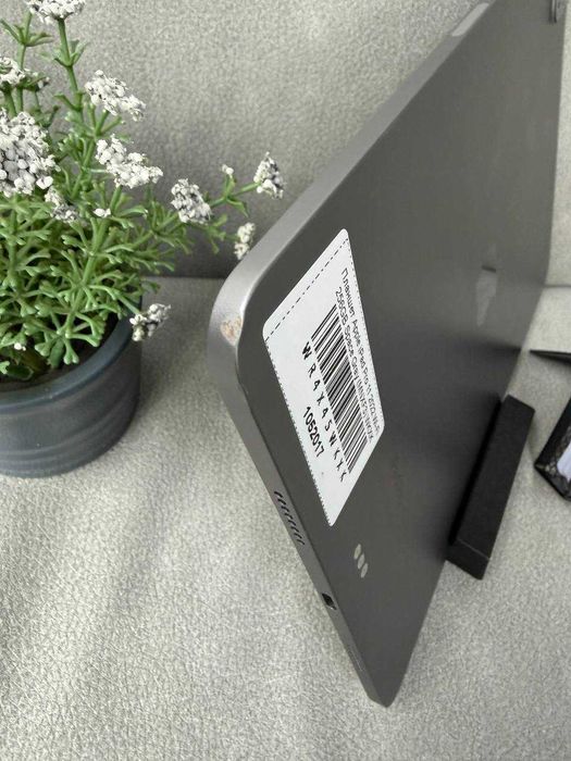 Apple iPad Pro 11" M2 (2022) 256Gb Wi-Fi / АКБ 92% / Магазин / Гарантія від магазину