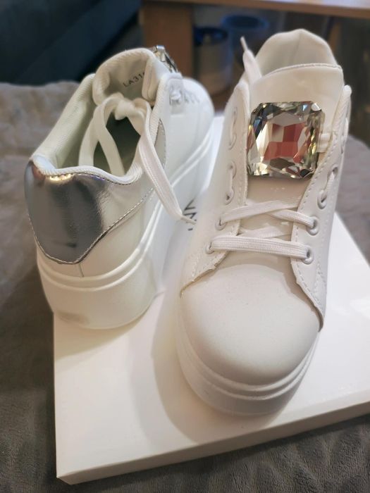 Białe buty damskie r. 37 23,5cm