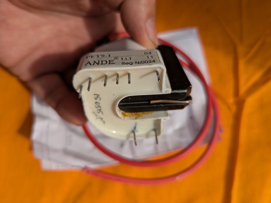 Рядковий трансформатор Ande PET 9-1.
Cтан нового виробу