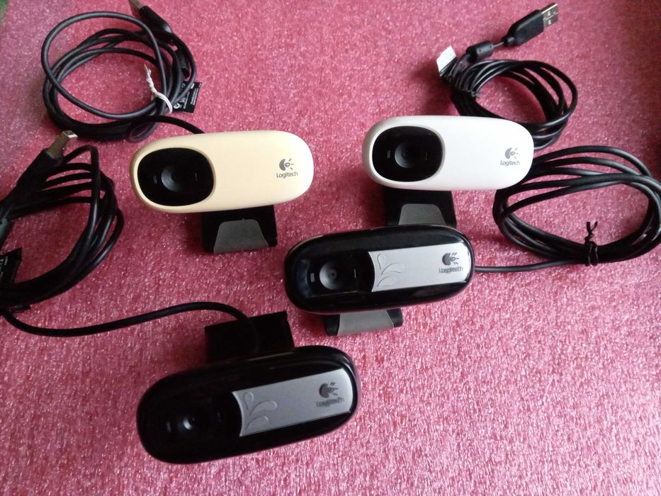 USB web камеры Logitech с чувствительным микровоном