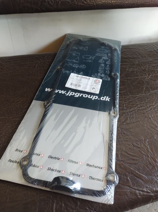 Прокладка клапанної кришки Audi80