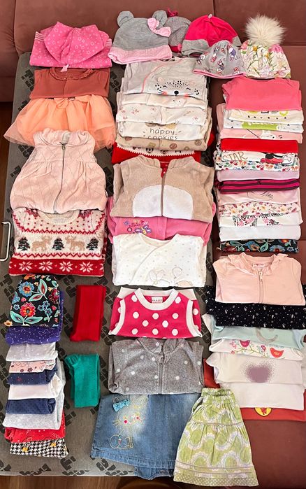 Paczka 55 sztuk dla dziewczynki rozmiar 74 śpiochy spodenki body