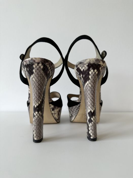 Sandalhas MICHAEL KORS salto alto em couro