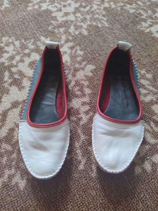 Мокасини босоніжки шкіряні