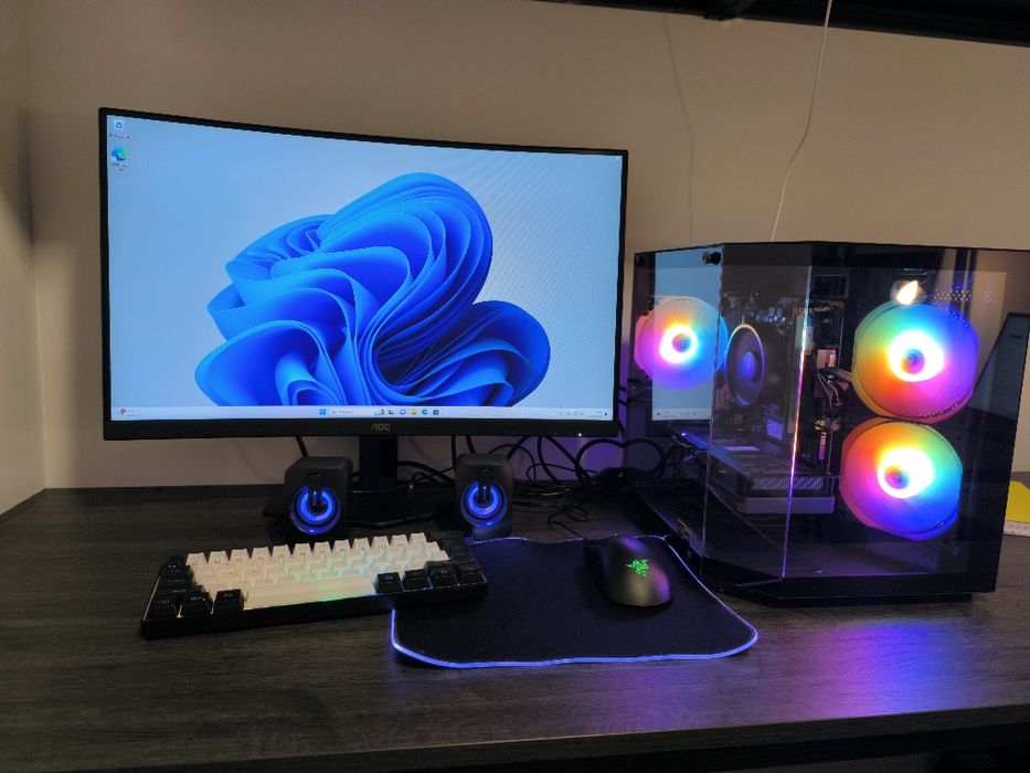 PC Gaming R5 4060RTX 16 Ram + Ecrã + Periféricos 3x S/ Juros