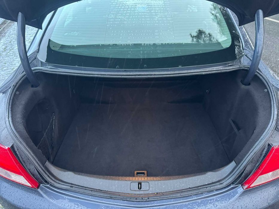 Opel Insignia 2.0 CDTI Caixa Automática 130.000 km