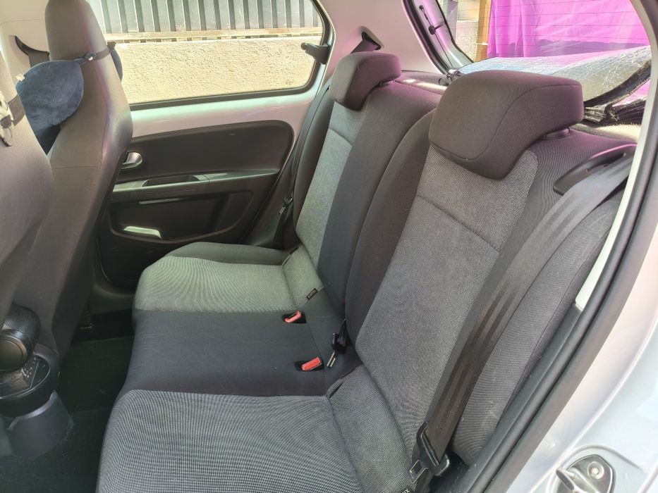 Volkswagen Up (Blue Mothion)