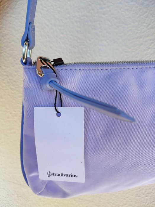 Carteira nova Stradivarius