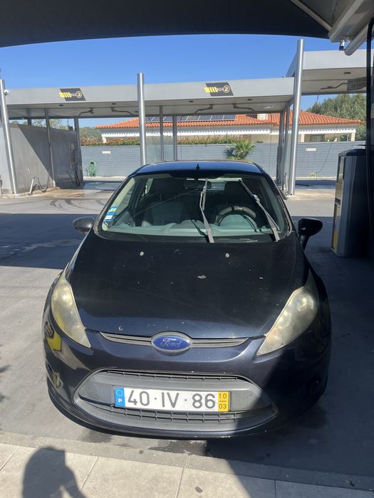 Ford fiesta 2010 — photo 3