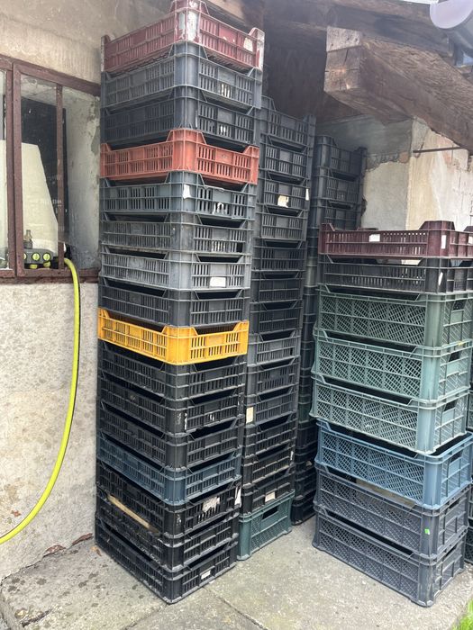 Skrzynki plastikowe 15KG /10KG