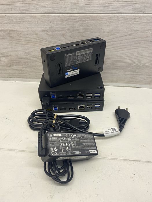 Док-станція Lenovo ThinkPad USB 3.0 Ultra Dock (модель 40A8)