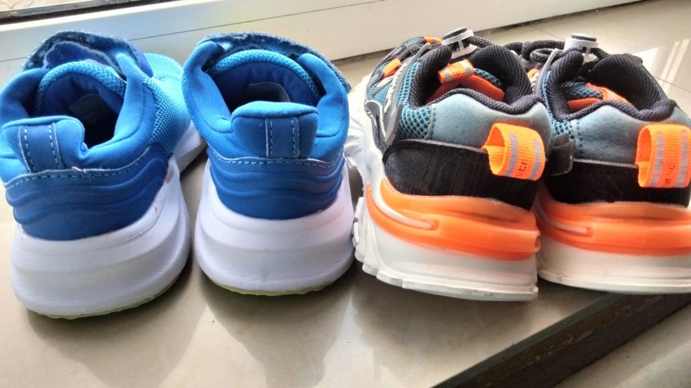 Взуття. Кросівки нахлопчика 31 розмір