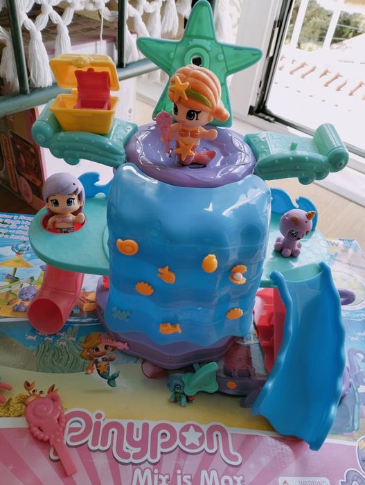 Pinipon  Isla Mágica