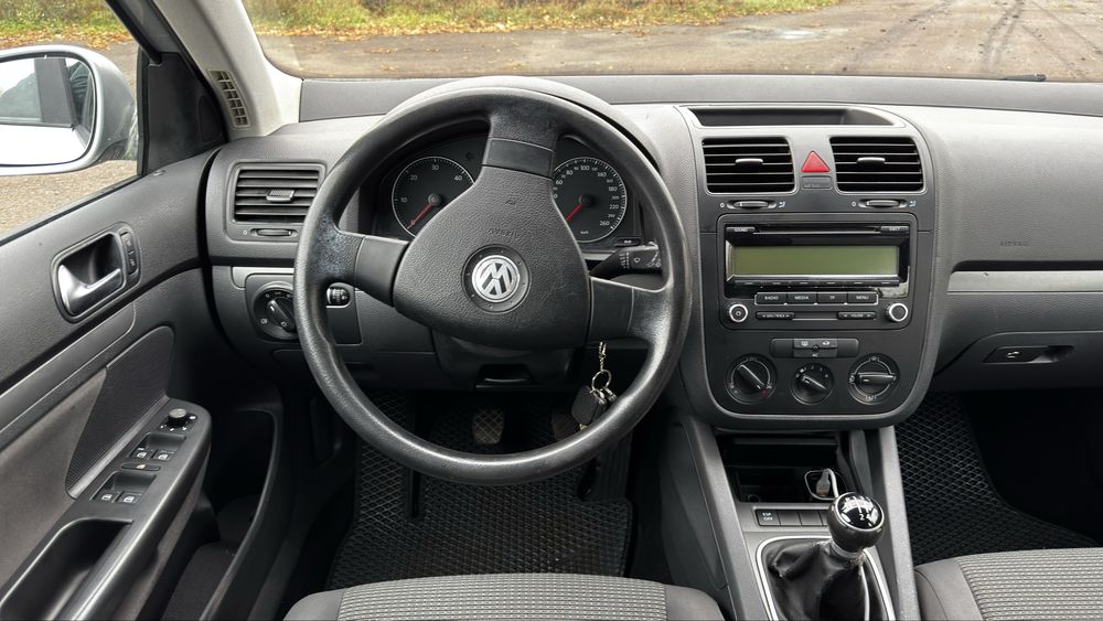 Продам VW Golf 2008 р. 1.9 дизель