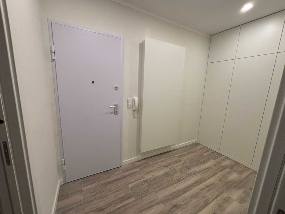 Arrenda-se T2 - Alcantara