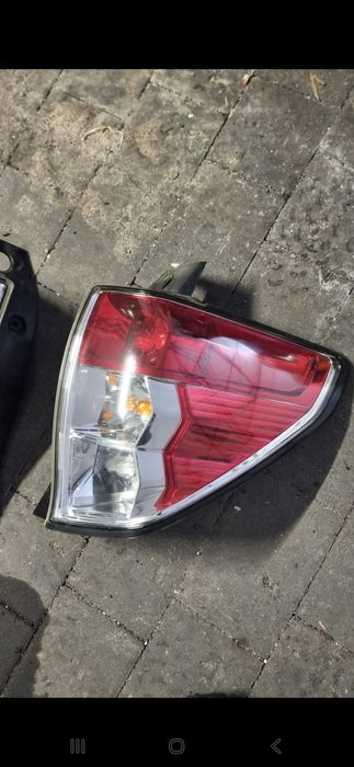 SUBARU FORESTER  lampa prawa lewa  tył orginał komplet