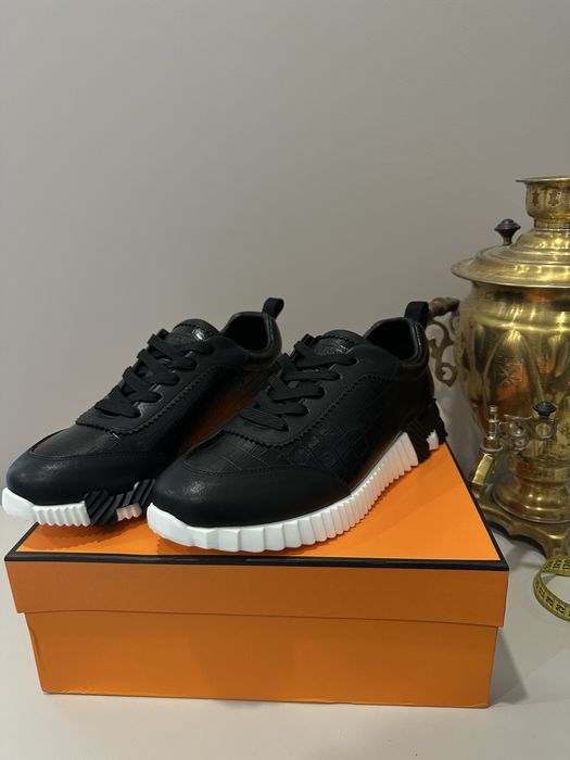 Чоловічі кросівки Hermes