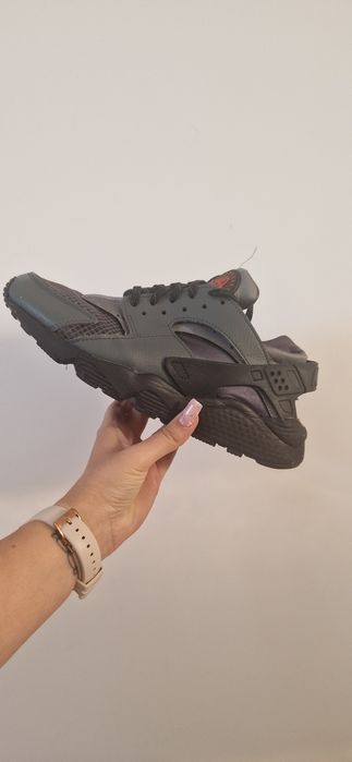 Nike Air Huarache
